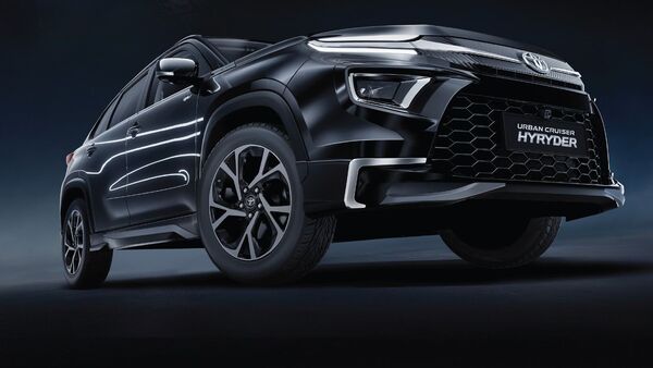 Toyota Hyryder Aero Edition قبل از شروع این فصل جشن طعنه می زند