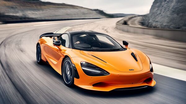 مک لارن قصد دارد در سال 2028 شاسی بلند V8 هیبریدی را به عنوان رقیب فراری Purosangue معرفی کند.