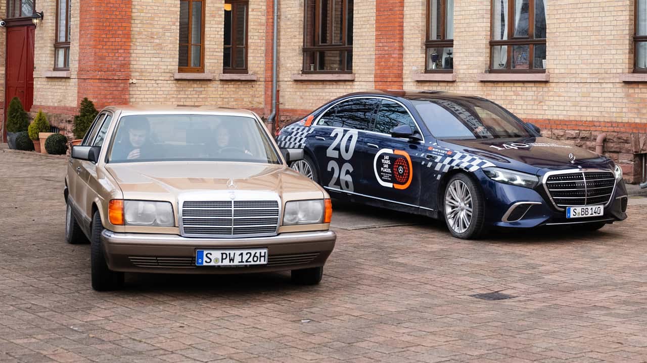 مرسدس اصرار دارد که کلاس S با وجود کاهش قابل توجه تقاضا، معیار باقی بماند